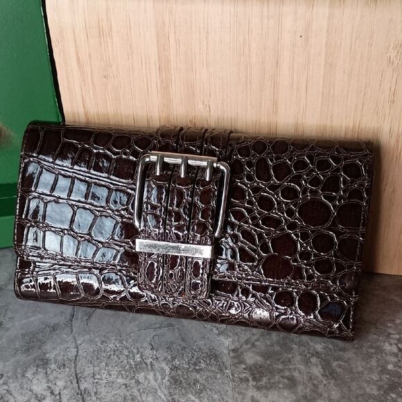 Womens Wallet with Silver Buckle Cardholder Dark Brown Crocodile Embossed - Picture 2 of 9